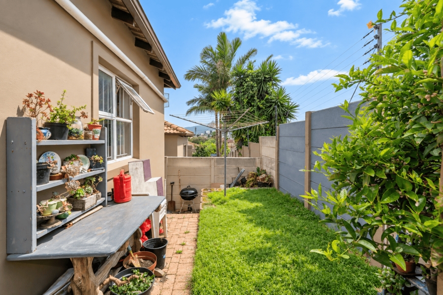 3 Bedroom Property for Sale in Protea Heights Western Cape